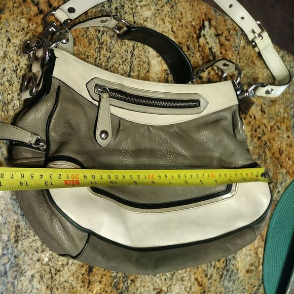 RARE COACH LIMITED EDITION MADISON SPECTATOR CREAM/TAUPE HOBO with Cover - Picture 12 of 12